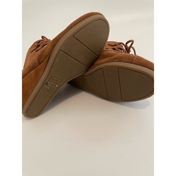 Toms Size 8.5 Brown Bootie Heels Tassel Lace Up Suede - Picture 7 of 11